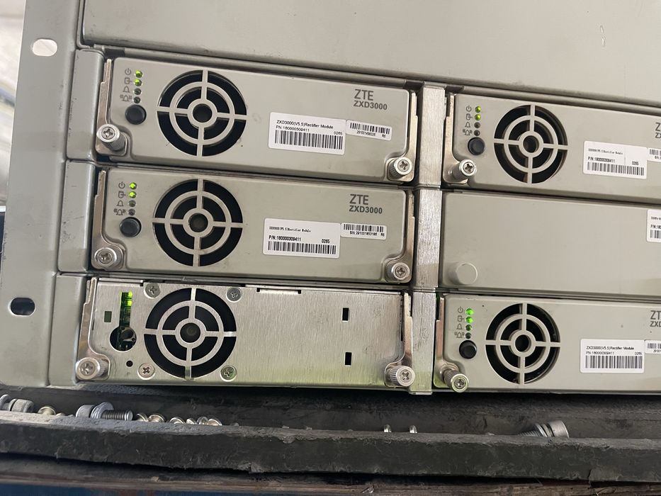 Стійка живлення zte 15kWt