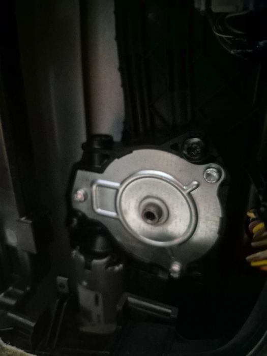 Motor do teto de abrir VOLVO XC40 (536)
