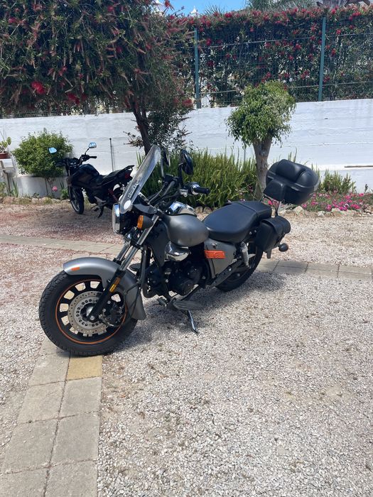 Vendo Keeway Superlight 125  2020
