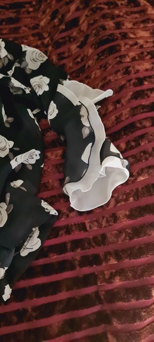 Peças de roupa venda de garagem