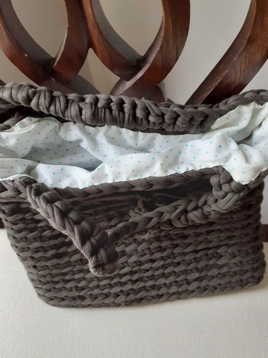 Mala em trapelho castanho