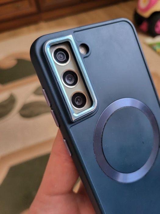 Samsung s21 fe 8/256 стан дуже чудовий.