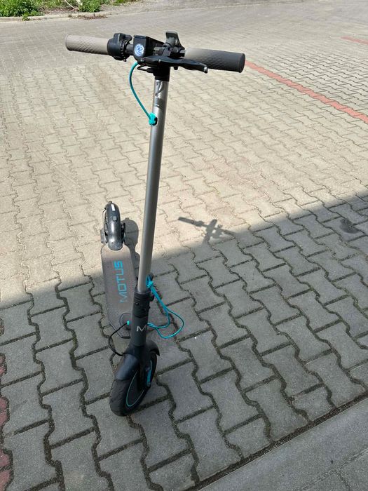 Hulajnoga elektryczna Motus scooty 10 lite