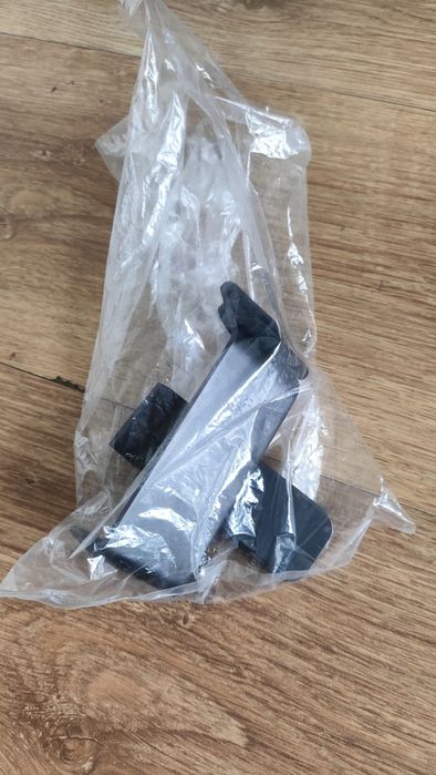 Multi Ładowarka 3 W 1 Apple 
Sprzęt sprawny technicznie.