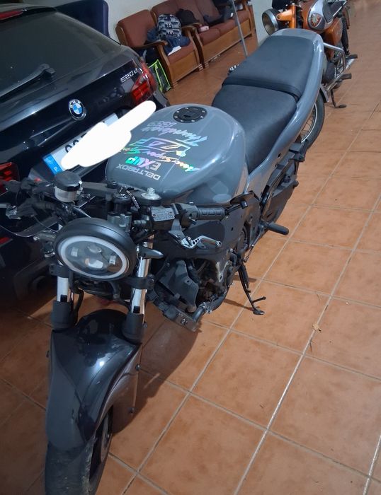 Yhamaha thunderace 1000