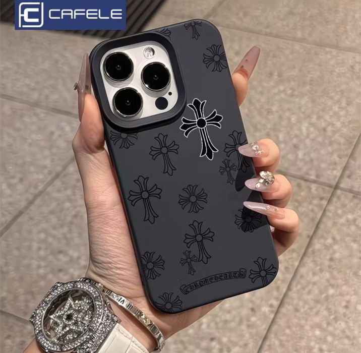 Чехол для iPhone 13