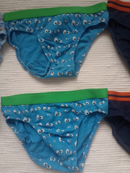 Majtki chłopięce r. 110/116  zestaw 8 szt. 5 10 15