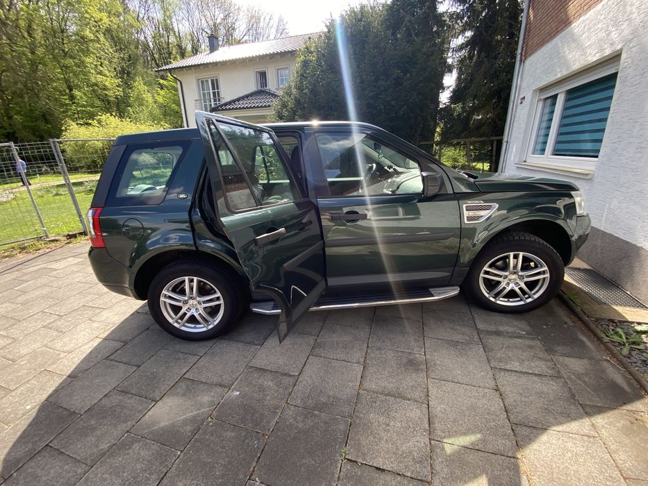 Land Rover Freelander 2