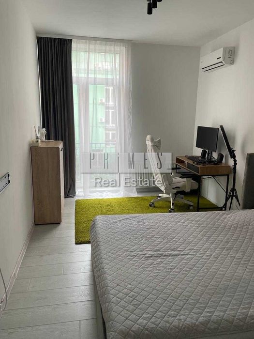 Продам квартиру в  ЖК "Комфорт Таун", Дніпровський р