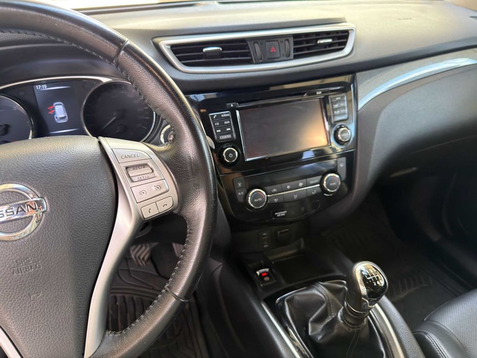 Nissan X-Trail 1.6 dCi Full Extras