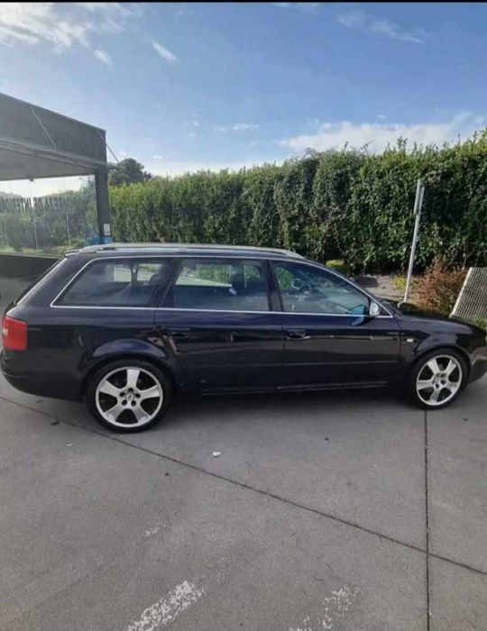 A6 2.5 2004 com 200 mil kms