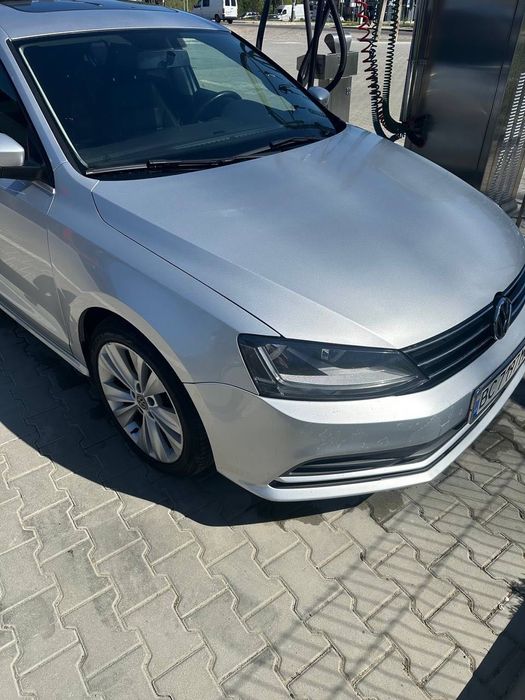 Продам jetta6 2015 рік 2.0 дизель