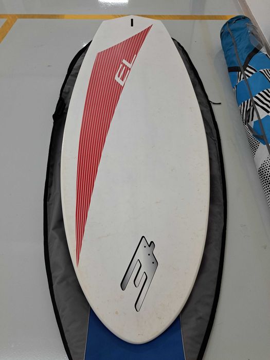 Windsurf Freerace/Slalom kit completo , vela GunSails 8.0