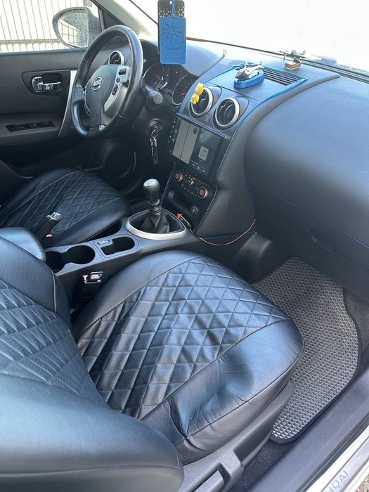 Продам Nissan Qashqai