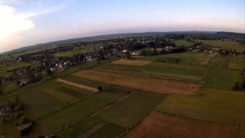 Продаю 3 поверховий дім з каміном і ділянкою на 2.4 га, 504 кв. м, 10