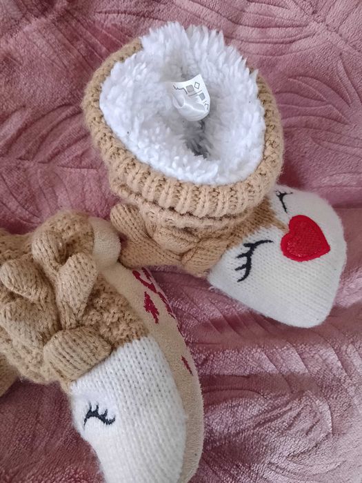 Kapcie/buciki ocieplane