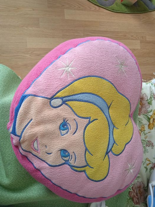 Подружка дівчячя гарна