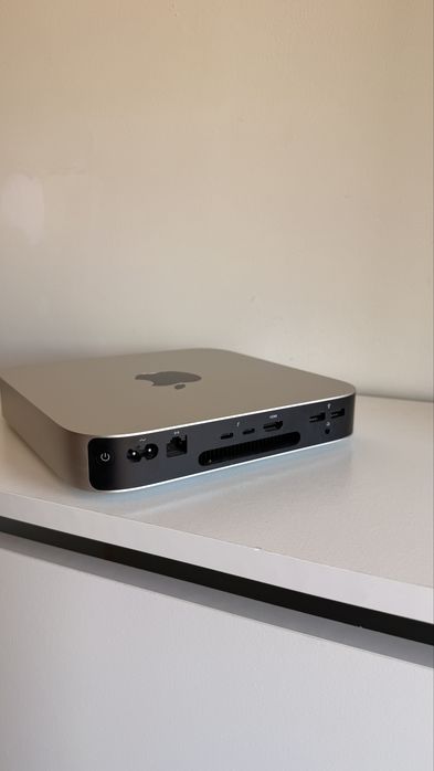 Mac mini Apple M1 - RAM: 8 GB - 256 GB SSD com Caixa e Fatura