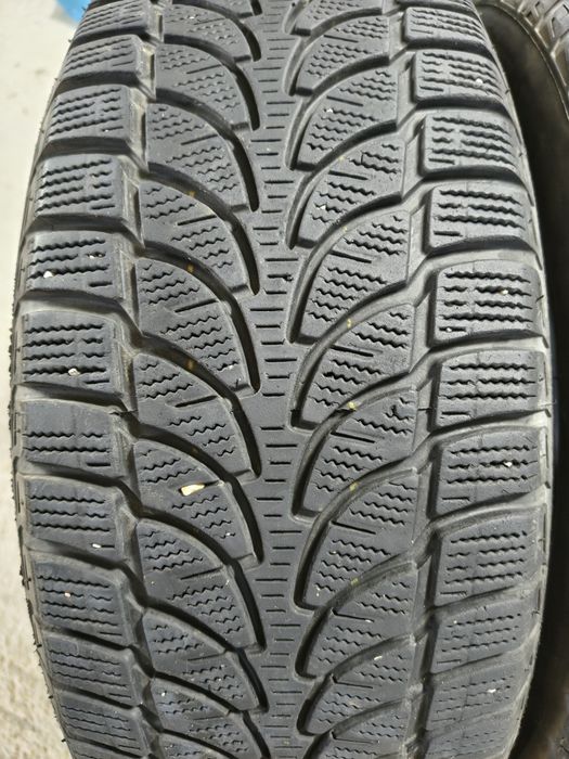 ① 215/65r16 BRIDGESTONE BLIZZAK VRX2 Bridgestone Blizzak LM005 215/65 R16 98 H » Oponeo