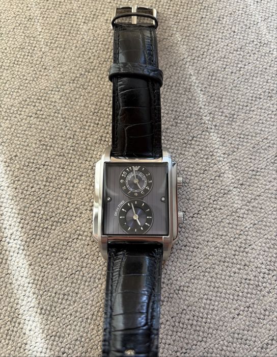 Relógio Emporio Armani dual time
