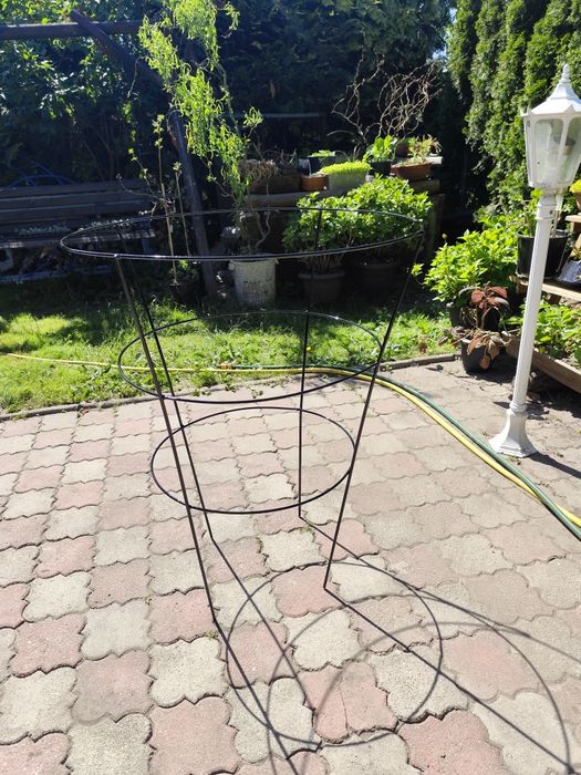 Metalowe Podpory Stojaki do Hortensji Piwonii LOFT Rdza Czarne Solidne