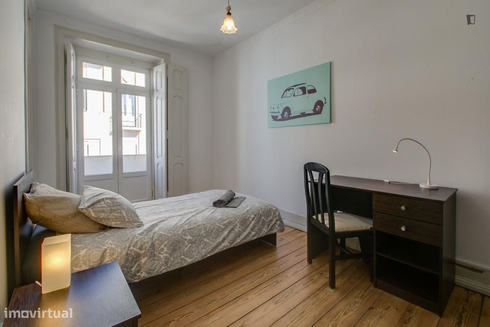 Quarto - localizado em Alameda Lisbon