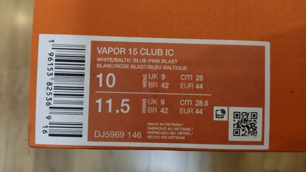 Nike Mercurial Vapor 15 Club IC | r.44 | jak nowe | halówki