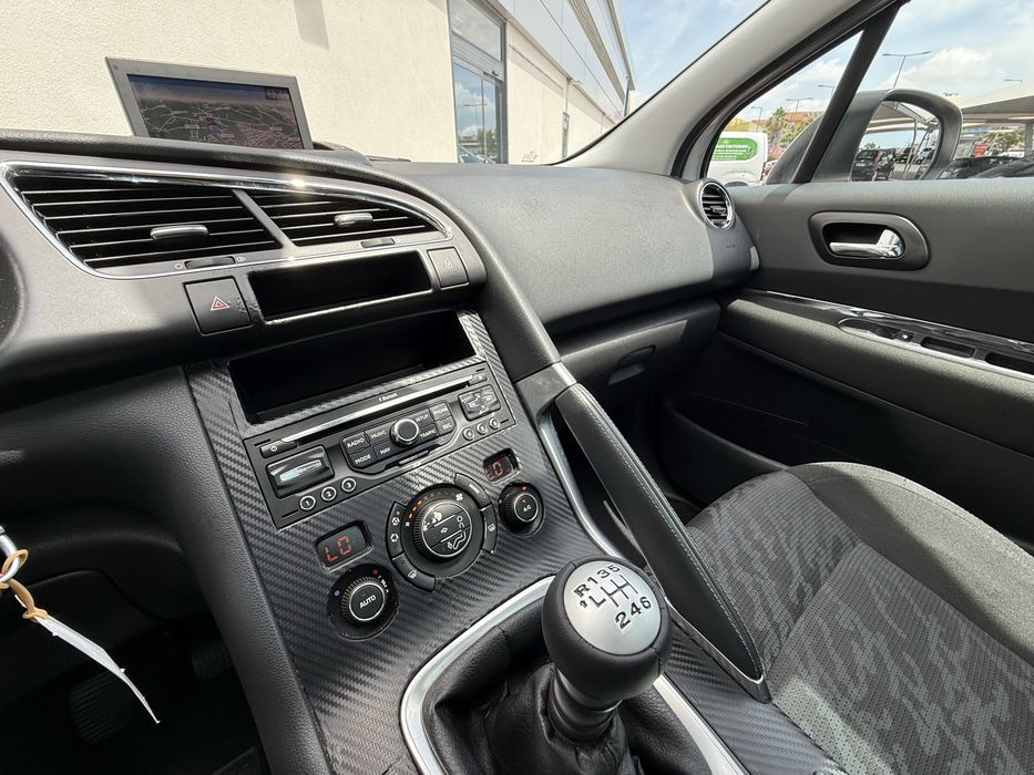 Peugeot 3008 — fotografia 11