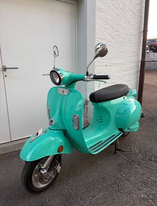 Mota Elétrica estilo Vespa