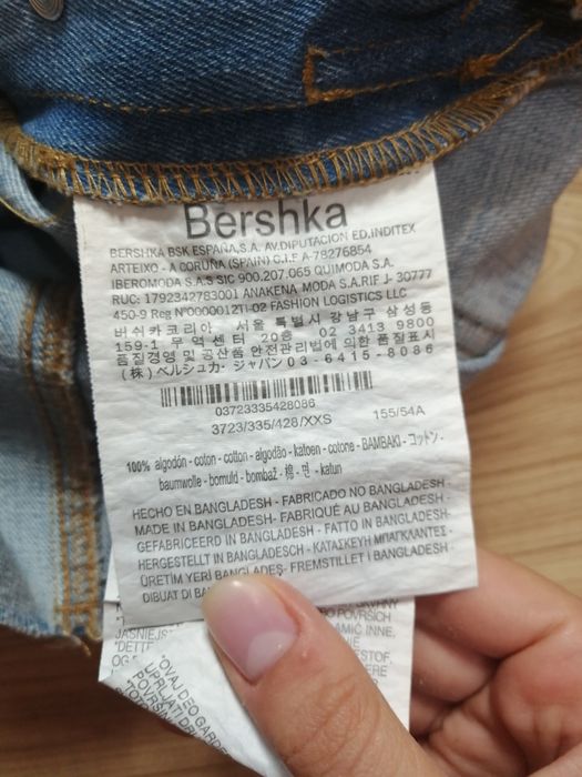 Jeansowa sukienka ogrodniczka Bershka 32 XXS