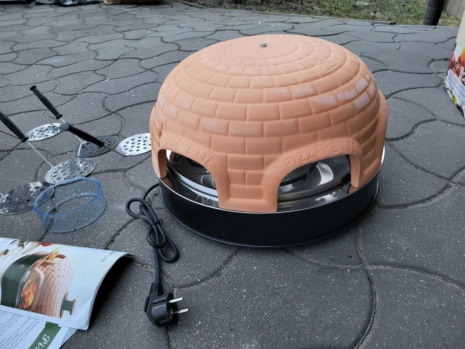 Urządzenie do robienia Pizzy Emerio Pizzarette kamienne 6 osób mocne