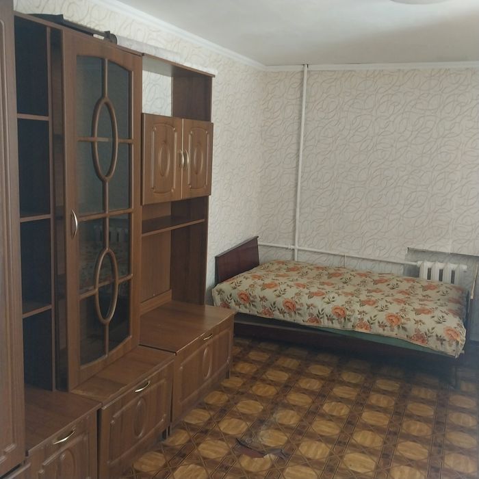 Здається кімната  р -н  Цукрового завода