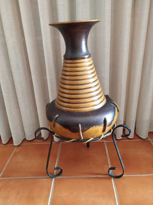 Elegantes Jarras Decorativas