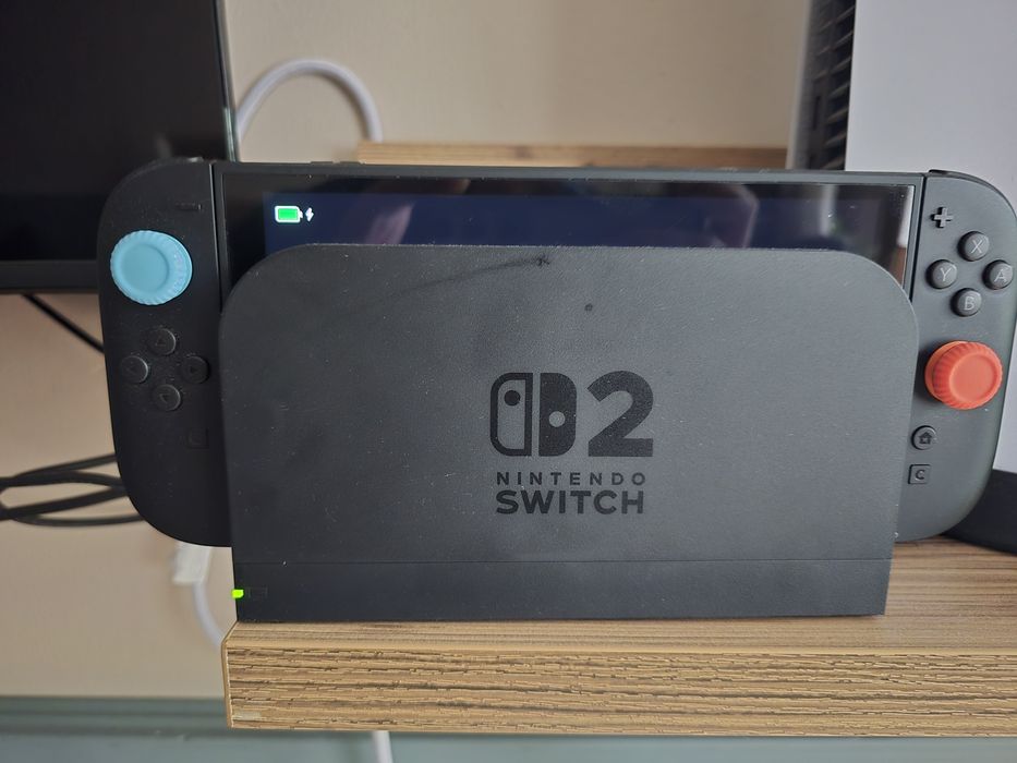 Sprzedam Nintendo 2 z gramj