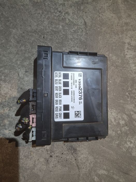 Moduł komfortu bcm Opel Insignia A 13592376