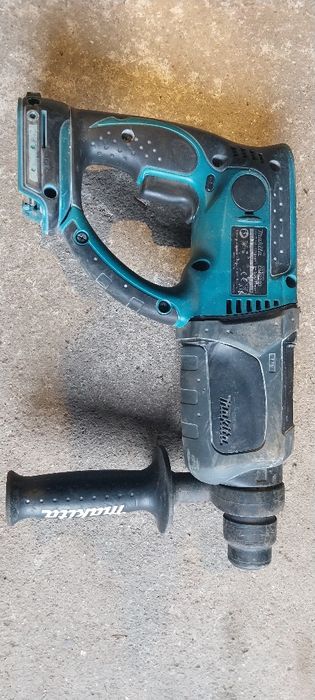 Makita  dhr  202
