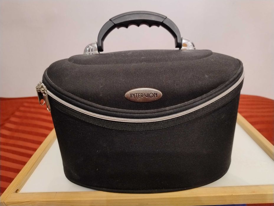 SUPER CENA Duży kuferek kosmetyczny Inter-Vion z lusterkiem 35x23x21