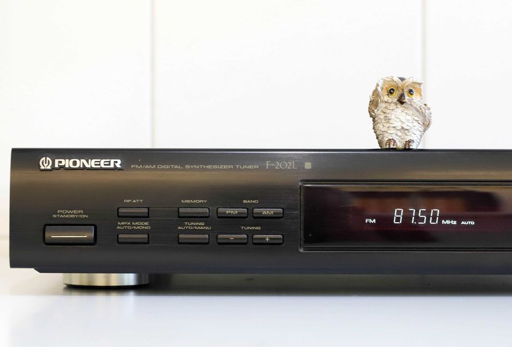 Pioneer F-202L Tuner Digital Quartz