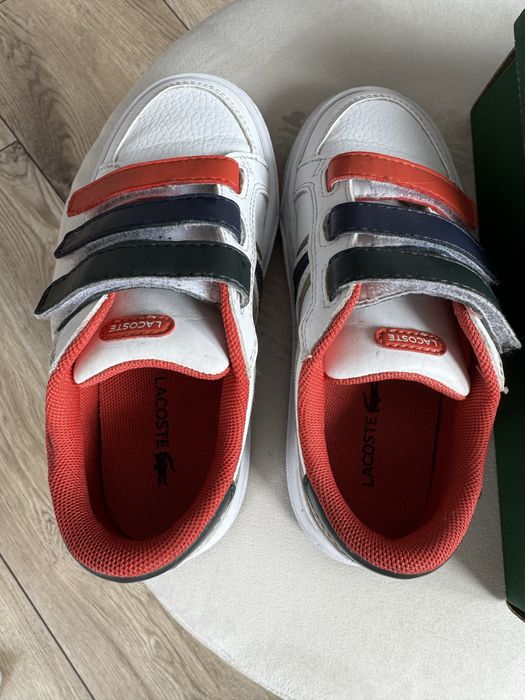 Buty na rzepy Lacoste 27