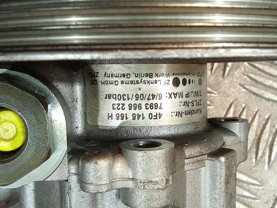 BOMBA SERVODIREÇÃO AUDI A6 2004 -4F0145155H