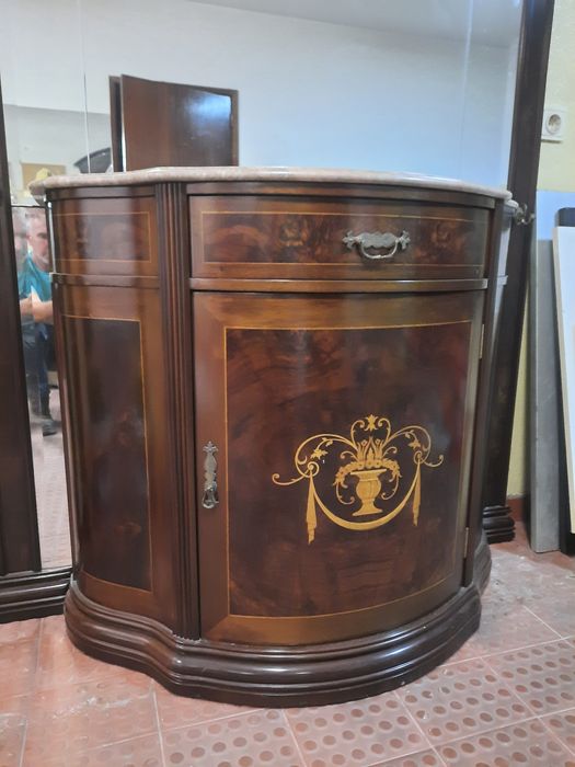 Móvel como novo. Hall