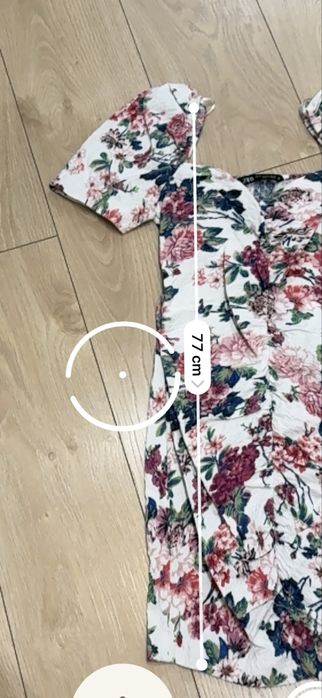 sukienka mini w kwiaty z Zary