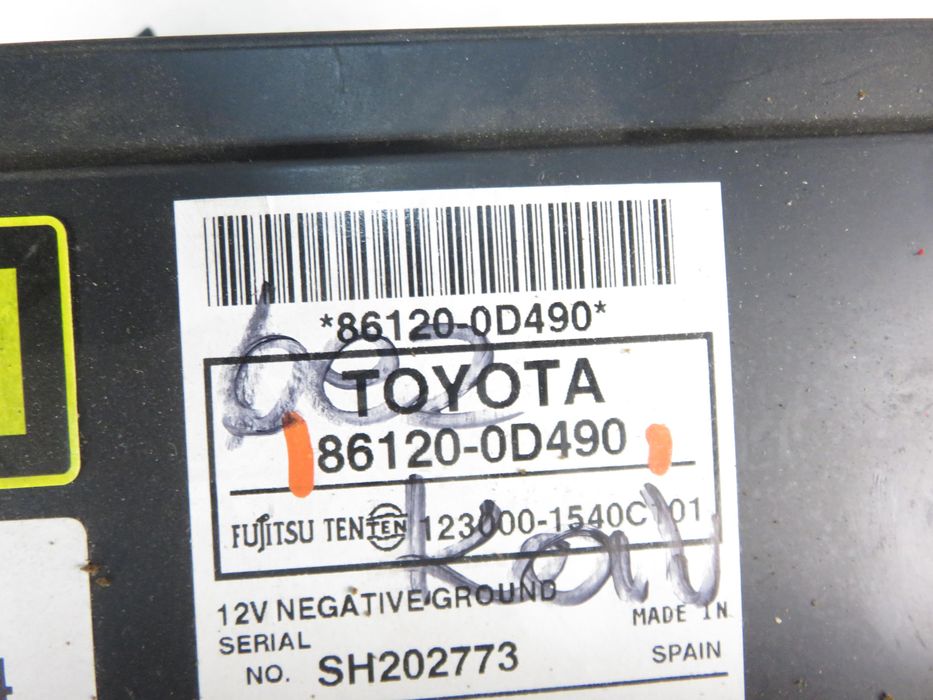 Radio Toyota Yaris II (p9) 861200d490