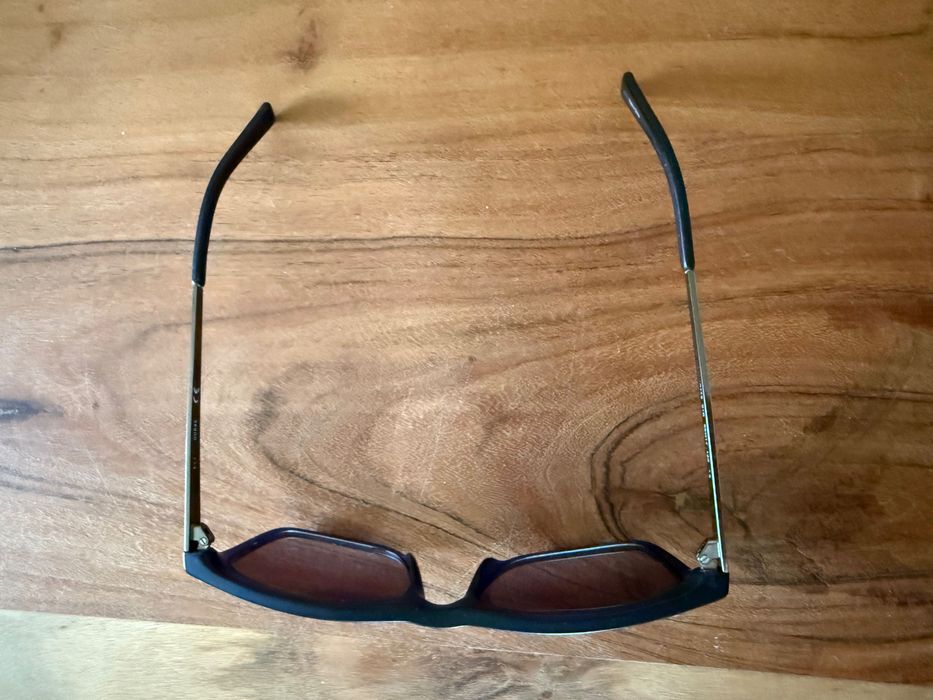 Okulary przeciwsłoneczne Guess