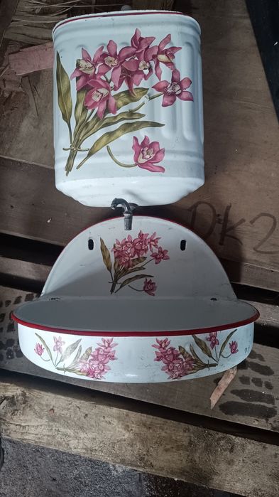 Peça artesanato  bom estado