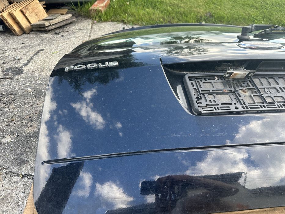 Klapa ford focus mk2 czarna kombi