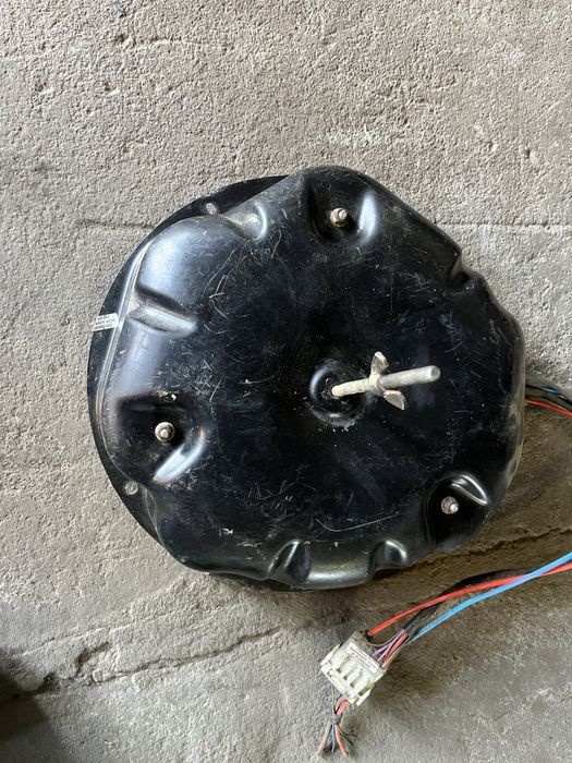 Kompresor sprezarka klimatyzacji klimy bmw e53 x5 e39