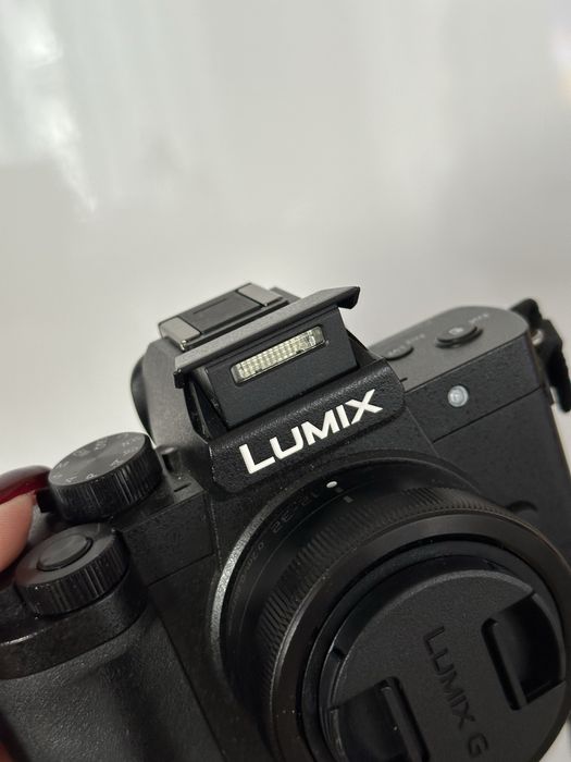 Panasonic Lumix G100D 12-32