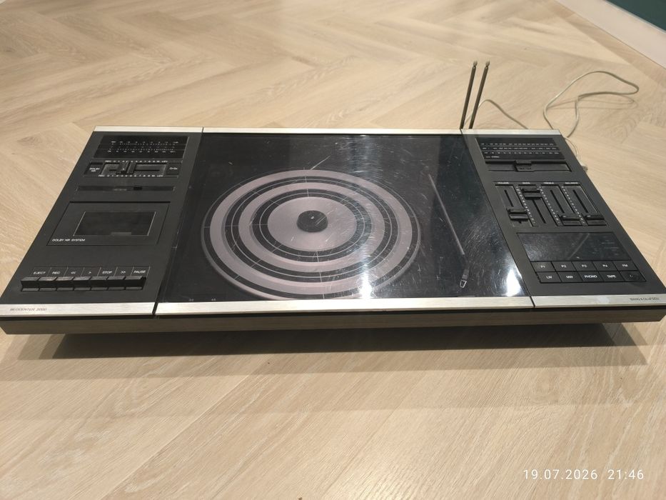 Bang & Olufsen Beocenter 2000