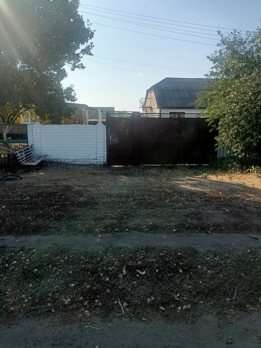 Участок земли под застройку дома Змиев